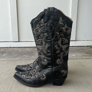 Corral Woman's Western Boots  7.5
